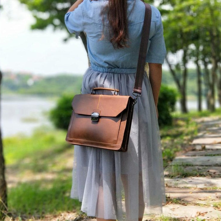 CLASSIC Vintage Vegan Leather Briefcase VEGIA Bags Vegan backpacks