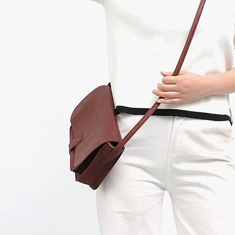CEZIRA Vintage Style Vegan Leather Crossbody Handbag